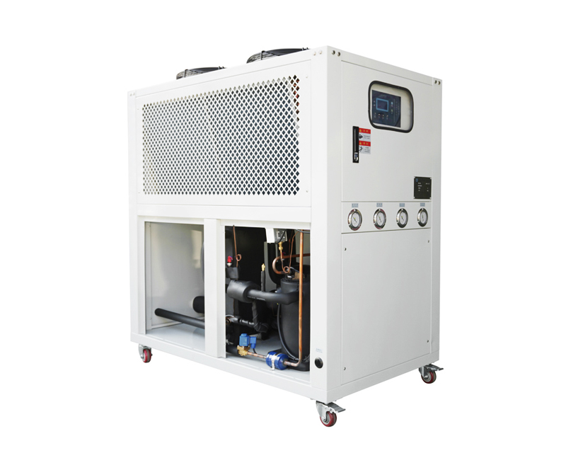 激光、注塑、超聲波專用風(fēng)冷式箱體冷水機(jī)組